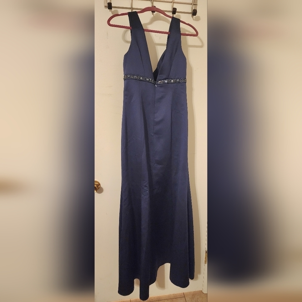 David's Bridal Women's Navy Blue Beaded Back Zip Long Formal Maxi Dress Size 10